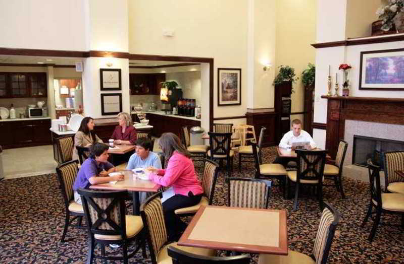 Hampton Inn & Suites Tulsa-Woodland Hills Restaurant photo